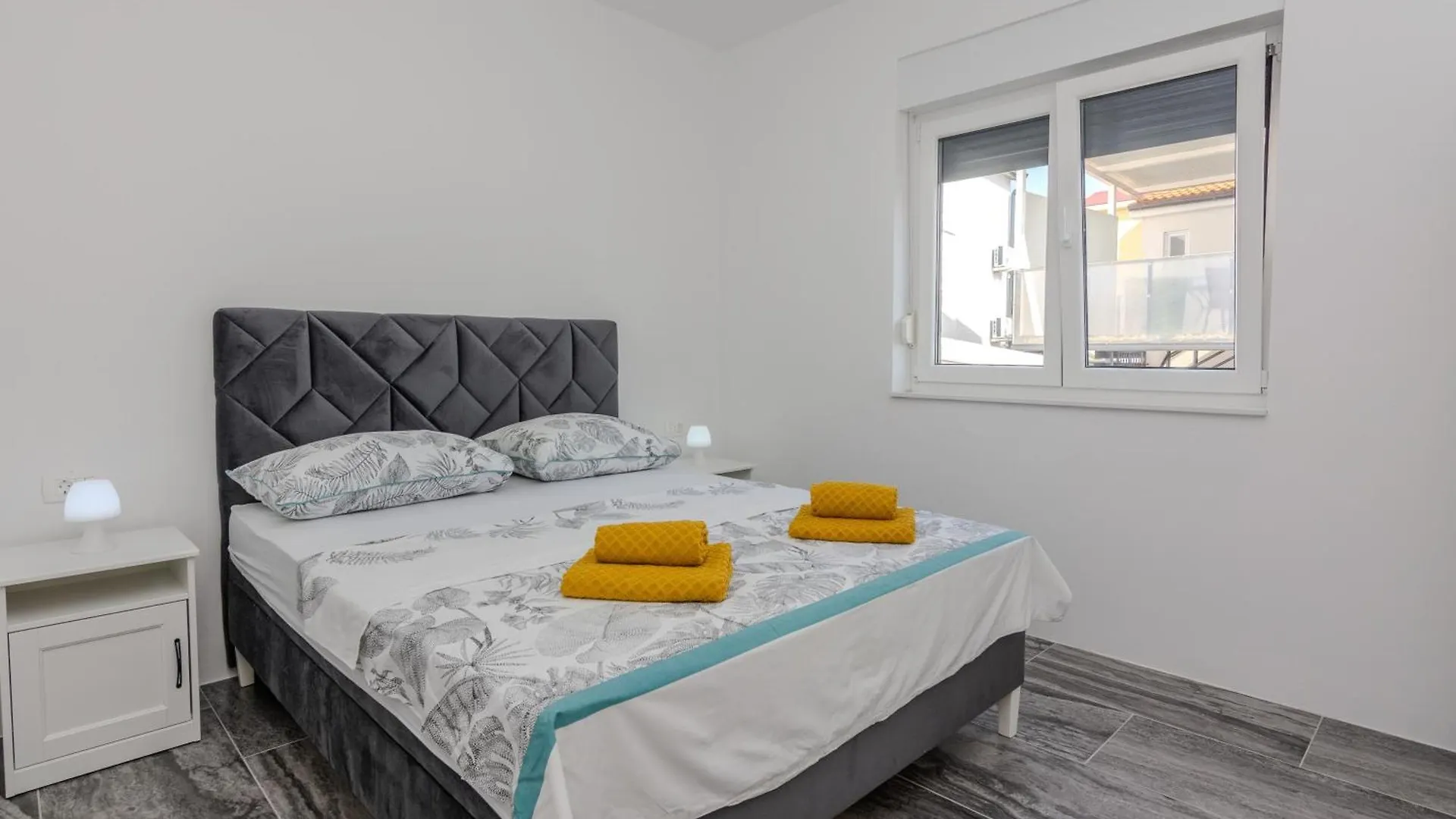 Apartments By The Sea Vir - Lozice, Vir - 23515